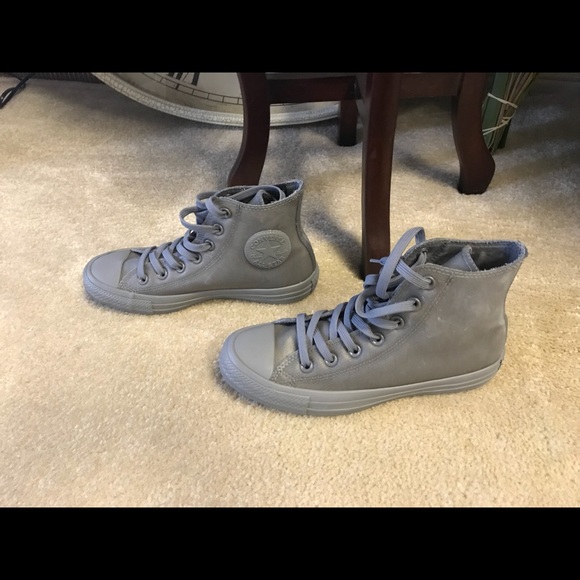 Converse Hi-Tops - Picture 8 of 8